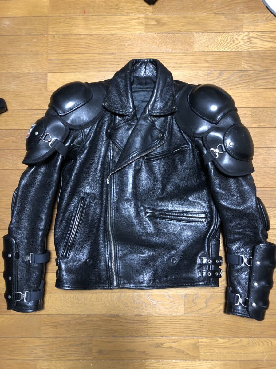 ヤフオク! -「カドヤバトルスーツ」の落札相場・落札価格