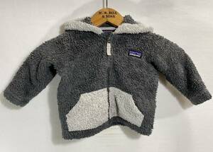 ■赤ちゃん用 BABY Patagonia モフモフ 耳付き フード フリースジャケット パーカー 古着 パタゴニア アウトドア クマ 19年製 サイズ3-6M■