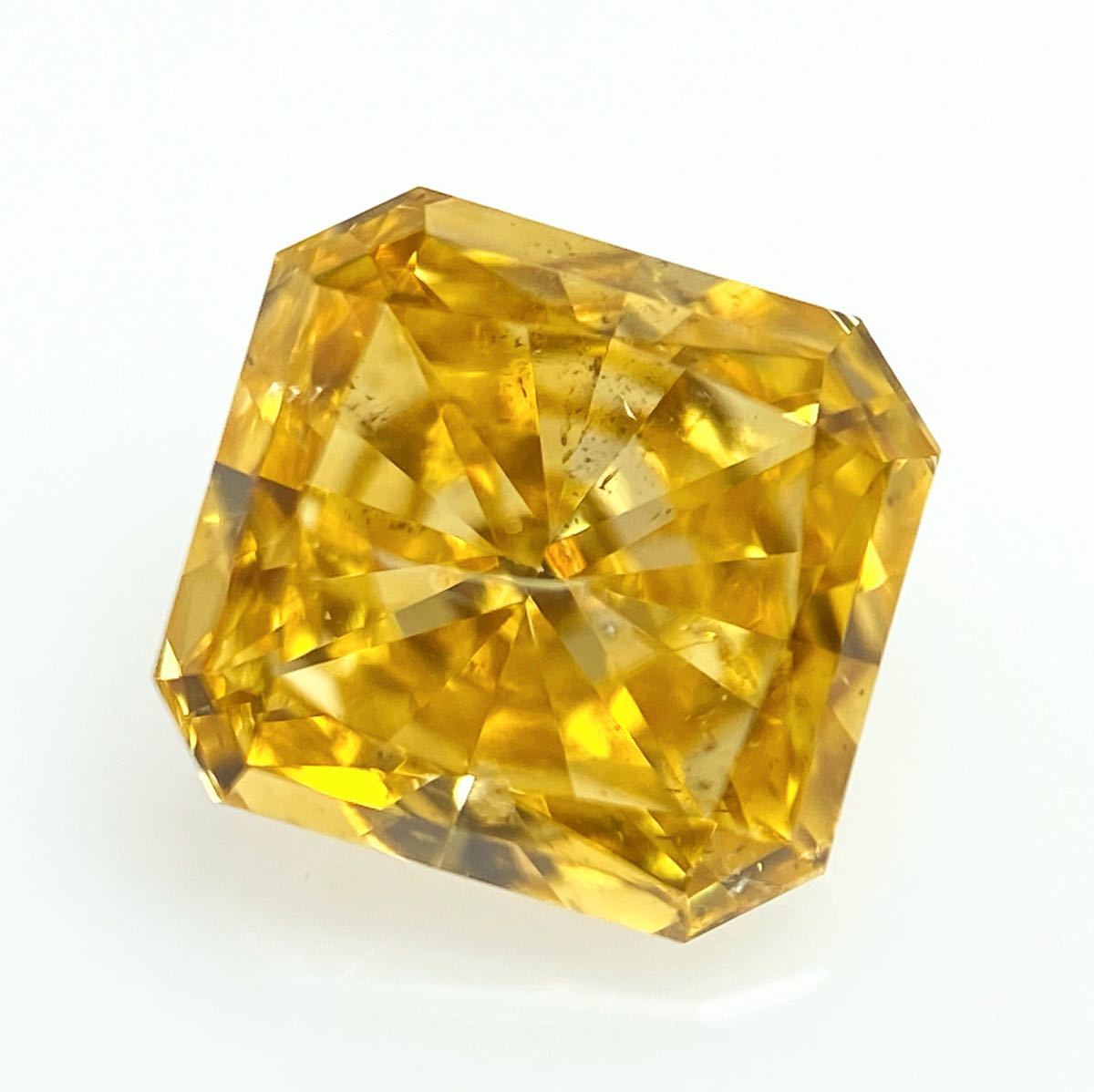 ０．３８７ct ＦＡＮＣＹ ＬＩＧＨＴ ＹＥＬＬＯＷ Ｉ１ ラウンド