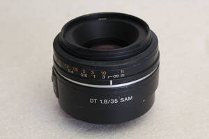 送料520円。作動未確認。ソニー SONY DT 35mm F1.8 SAM 。 管理B8