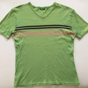 イタリア製　ベネトン半袖Tシャツ　レディース　緑　グリーン　 VネックTシャツ　ビンテージ