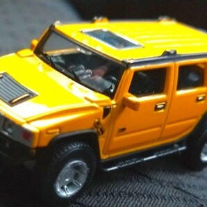 ハマー H2 SUV (yellow)