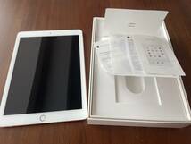 iPad Air 2 Wi-Fi+Cellular 16GB [ゴールド] 中古 _画像1