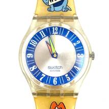 ☆swatch　232　SWISS MADE　スウォッチ　スケルトンウォッチ　文字盤ブルー　クリア＆イエロー　ケース付き　wouaf 犬 愛犬_画像1