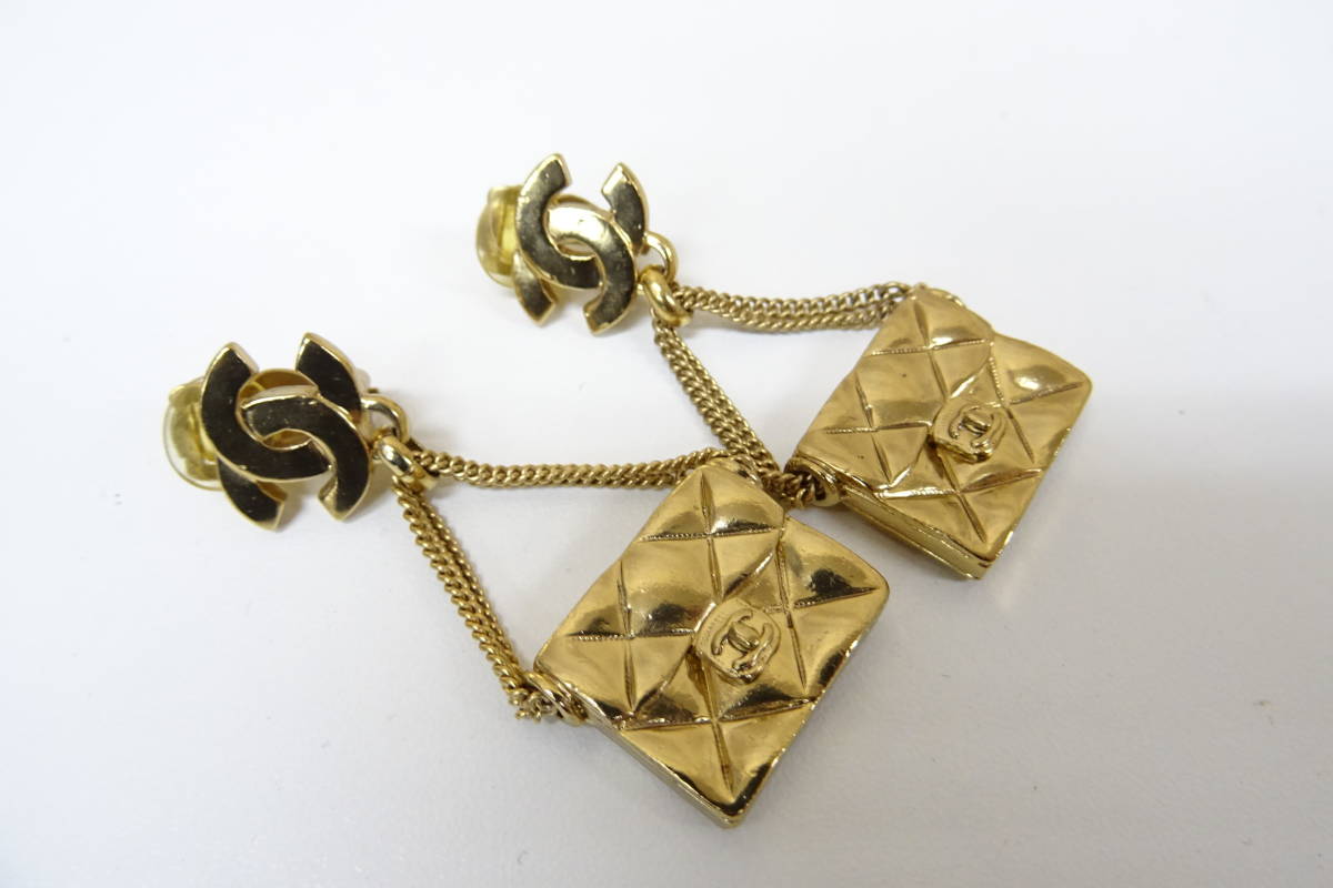 ヤフオク! -「シャネル バッグ」(イヤリング、ピアス) (シャネル)の