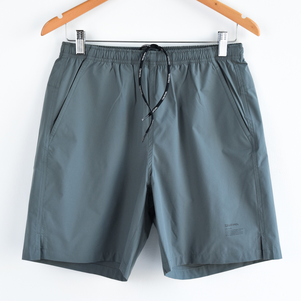 ユナイテッドアローズ ショートパンツの値段と価格推移は?|4件の売買