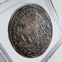 【都市景観】1680年 ドイツ ニュルンベルク ターラー 銀貨 NGC XF45 天上のヤハウェイ 自由都市 神聖ローマ帝国 スラブ欠けあり_画像5