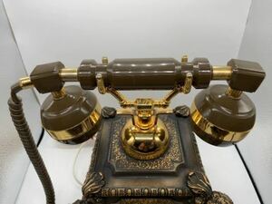  -ply thickness . antique telephone machine ( weight 4.2kg) Tamura electro- machine factory 1983 year made 