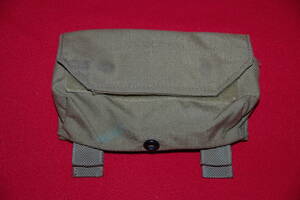 官給品！特殊部隊装備【EAGLE SIGNAL POUCH KHAKI】 NSN: 8415-01-529-1516