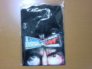 WWE スマックダウン VS RAW Tシャツ SIZE:フリー 未開封品