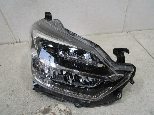 良品 ダイハツ ミライース LA350S/LA360S 純正 LED 右ヘッドライト
