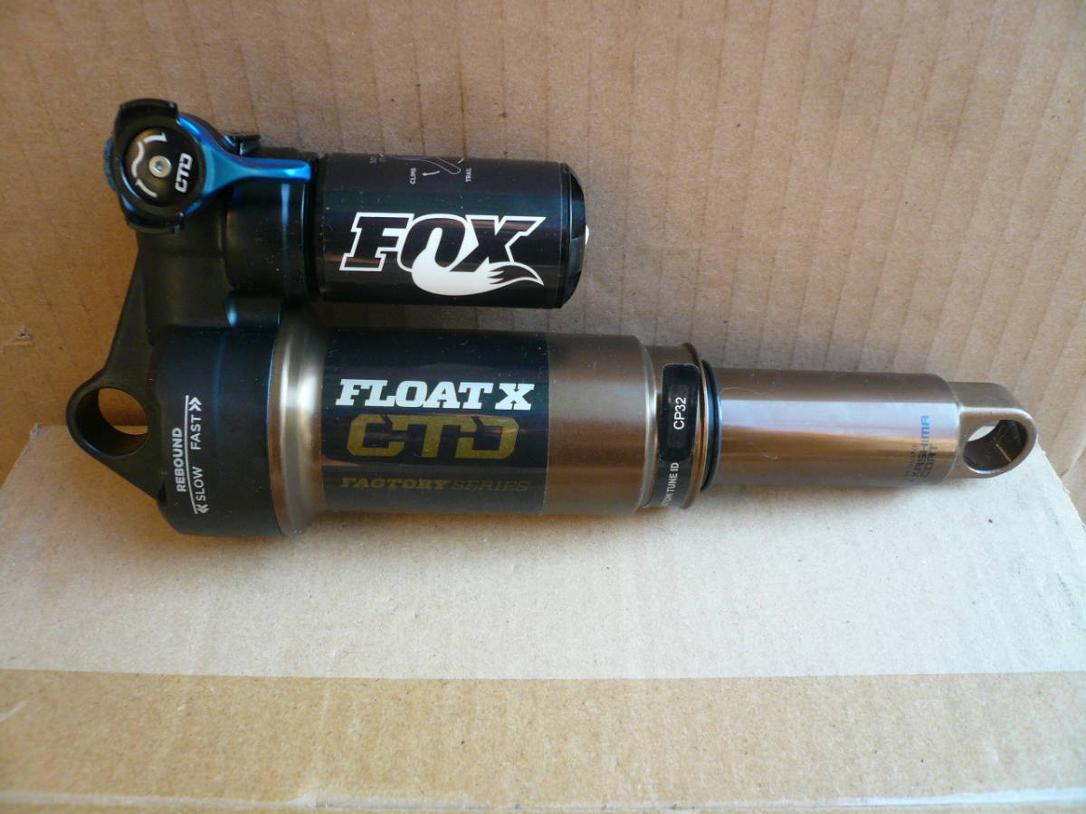 衝撃特価 FOX リアショック Float 165mm associacaocarioca.org.br