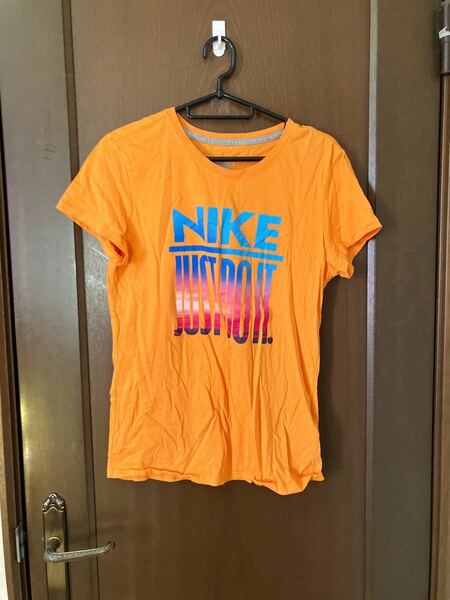 NIKE オレンジ　グラデーション 半袖Tシャツ