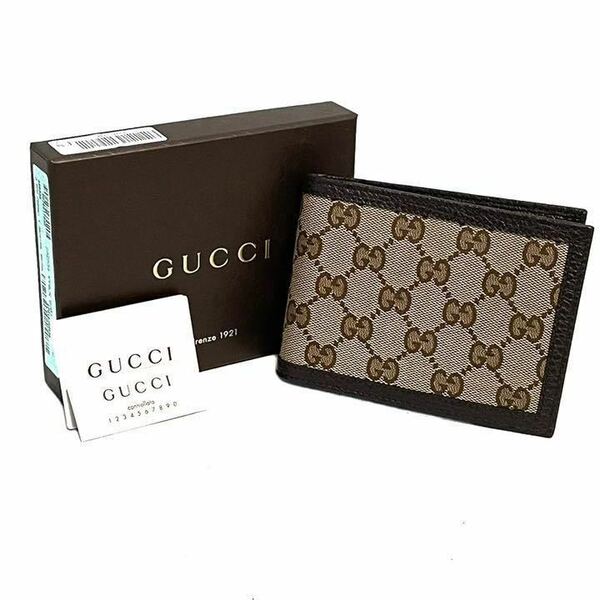 新品未使用　 GUCCI グッチ　二つ折り財布 GGキャンバス プレゼント