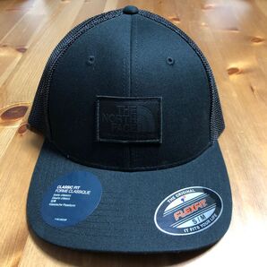 【アメリカ限定】FlexFit Trucker