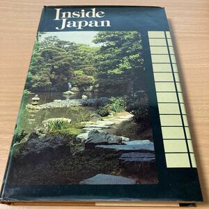 Inside Japan (Get by in) 英語版 言語 英語 出版社 BBC Books