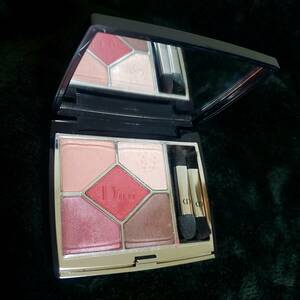 { почти новый товар }Dior thank Couleur kchu-ru#879 rouge to черновой . Люгер 