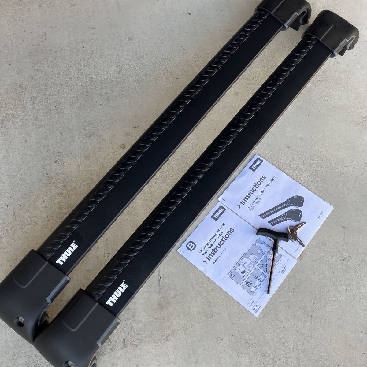 THULE ウイングバーエッジ TH9592 / 取付キット 4096 セット edurbesa