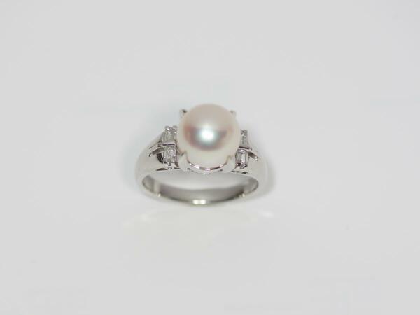 【中古】 アコヤ真珠　指輪　アコヤ真珠9～9.4mm　ダイヤ4石0.13Ct　プラチナPt850　総重量約6.6g　サイズ10号