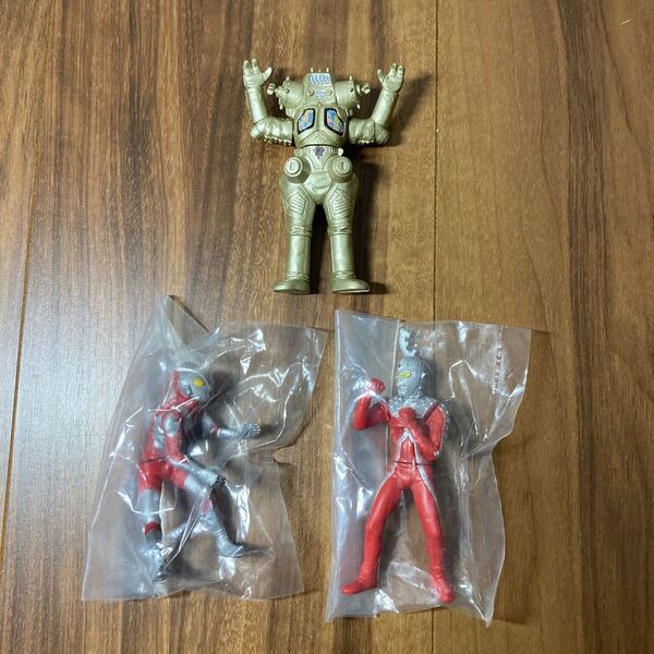 ウルトラマン PART2 EXから3体セットガシャポンHG バンダイ