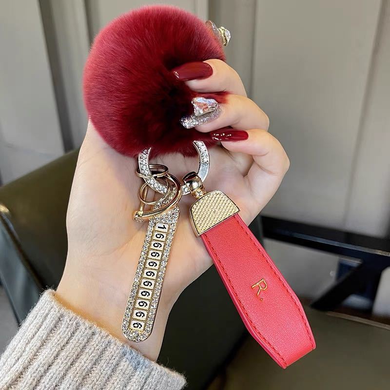 プラダ PRADA キーホルダー キーリング 三角プレート キーストラップ