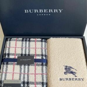 バーバリー BURBERRY フェイスタオル 2枚　　　　新品　. 未使用　ノバチェック