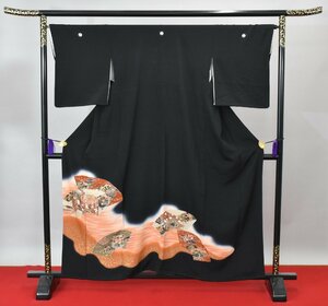 【桜庭呉服店】黒留袖 結婚式 扇面 花 箱 おしゃれ 五つ紋 家紋 身丈151.5cm 裄丈67cm ★着物 ea-399