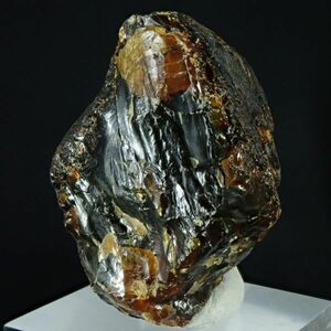 琥珀 コーパル 9g サイズ約36mm×26mm×20mm インドネシア スマトラ産 kpx060 コパル ヤングアンバー 天然石 原石 鉱物 蛍光