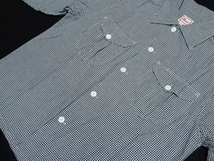 美品[Bm7]米国製ギンガムチエックワークシャツブラウスS(36)白/黒ロカビリー_画像4