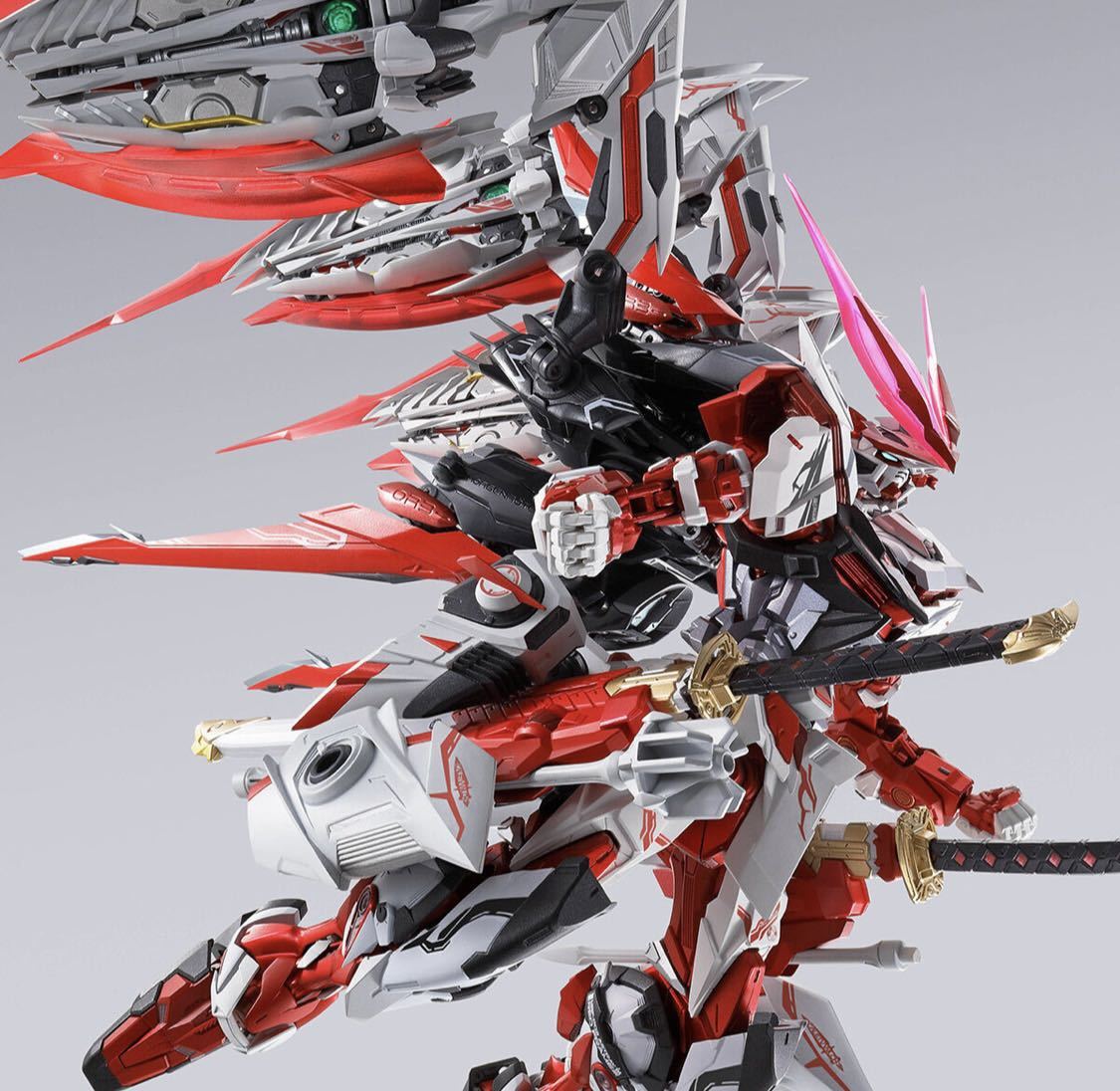 METAL BUILDガンダムアストレイレッドフレームセット+カレトヴルッフ×3