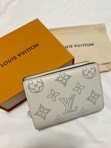 ルイヴィトン M80554 マヒナ ポルトフォイユ クレア 二つ折り財布　 Louis Vuitton