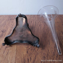 【幻獣が支えるセンターピース】アンティーク イギリス 花瓶 イパーン ドラゴン◆Antique Epergne Etched Glass & Wyvern Holder◆_画像8