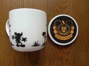 ★非売品 新品 Disney ミッキーマウス ふた付きマグカップ ハロウィン