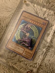 No.679 遊戯王 美品 ブラックマジシャン レリーフ LN-53