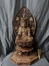 大型高62cm 仏教工芸品　総楠製　井波彫刻　極上彫　木彫仏像　十一面観音菩薩座像_画像2
