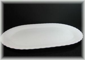 …　ナルミ　NARUMI　シルキーホワイト　プラター　38cm　…U　 　　　鳴海陶器　大皿盛皿オーバルプレートパーティプレート