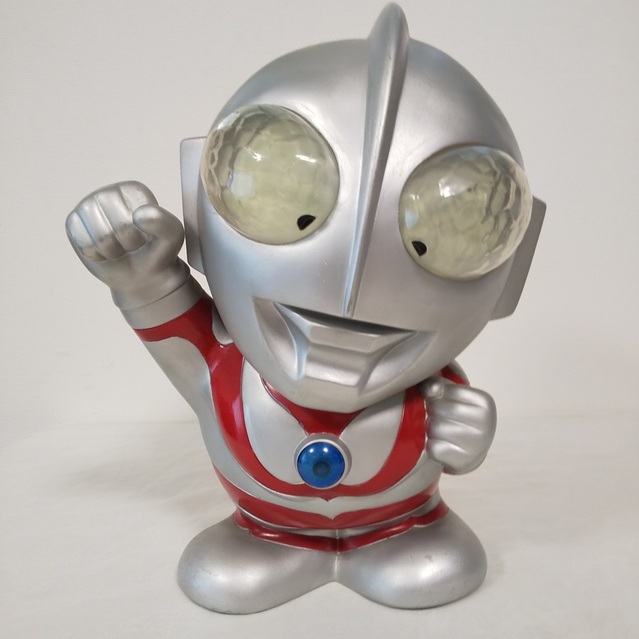 ウルトラマン オリジナル ビッグ 貯金箱 ウルトラマン 貯金箱の値段と価格推移は?|215件の売買情報を集計した 昭和レトロ RUNA ラナ
