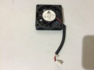 中古品 DELTA ELECTRONICS AUB0612MB DC12V 0.14A 6cm 動作確認済 現状品