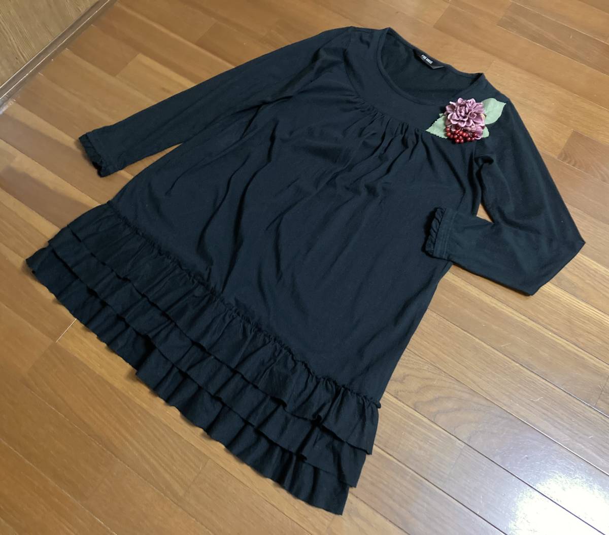 ヤフオク! -ピンクハウス ワンピースの中古品・新品・未使用品一覧
