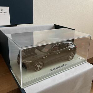 美品 Maserati マセラティ レヴァンテ ミニカー サイズ 1/18 BBR製