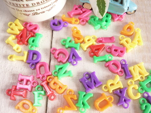  charm English character 50 piece insertion alphabet colorful B handicrafts parts handmade materials #1749