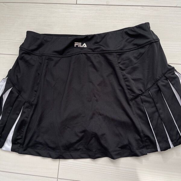 FILA テニススコート