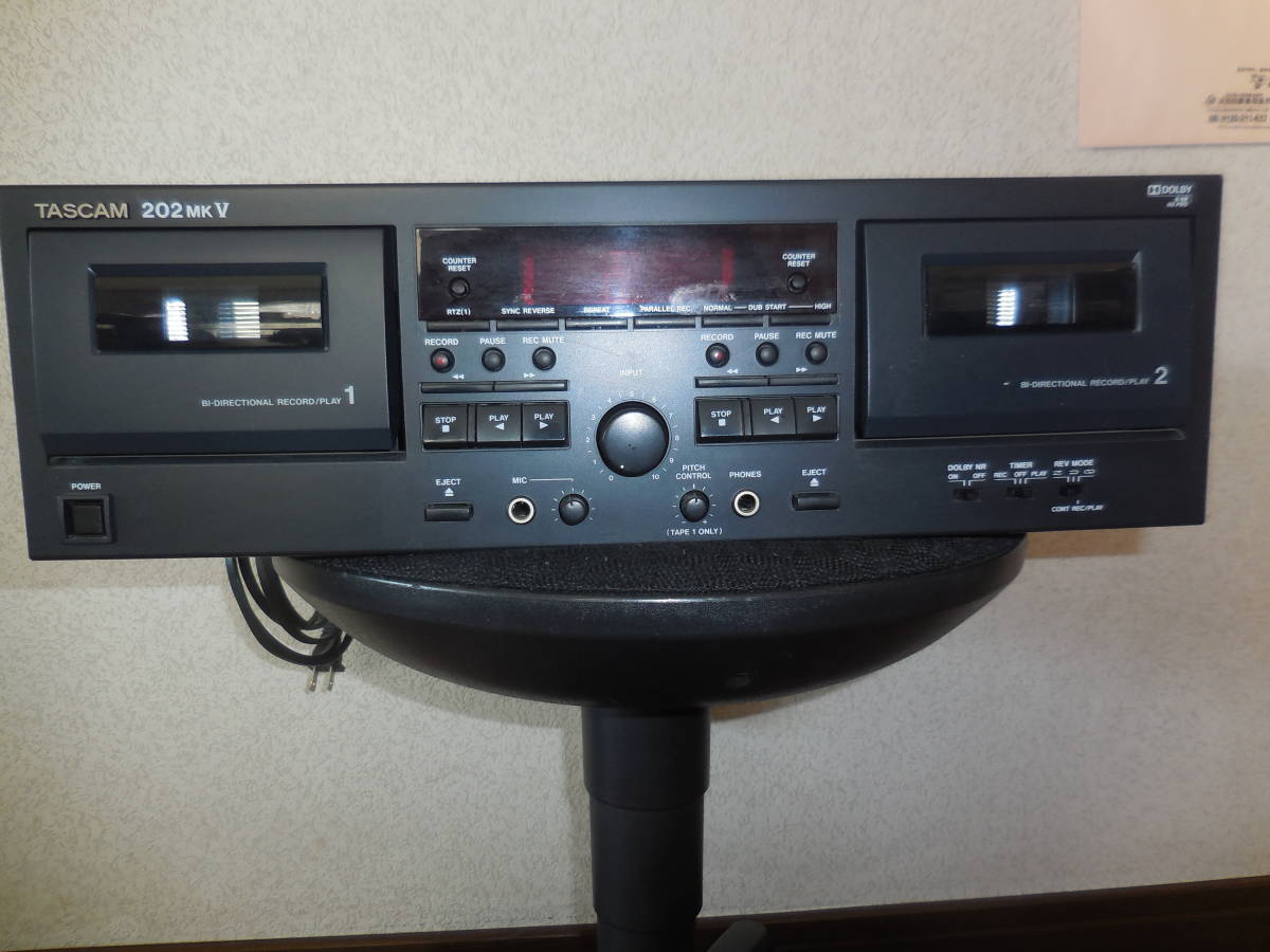 輝い TEAC カセットデッキ ダブルオートリバース ブラック W-890R-B
