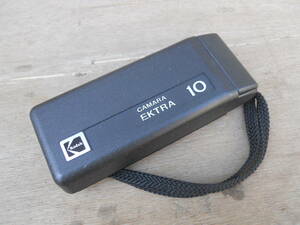 M9012 Kodak CAMARA EKTRA 10 ビンテージ レトロ ポケットカメラ コレクターより 動作未チェック レターパック520円発送　(0411)