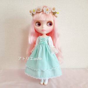  free shipping! hand made Neo Blythe * Licca-chan. clothes [ braided up manner. 2 step One-piece mint green ] One-piece clothes Blythe check 