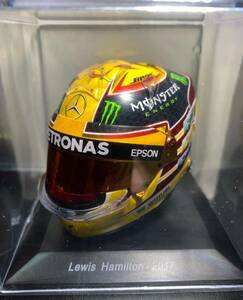 L 海外　送料込み 高品質　ルイス・ハミルトン 　F1 HAMILTON 　 　ミニ　ヘルメットフィギュア　2