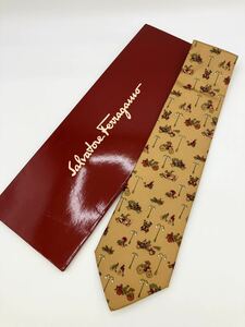  new goods Salvatore Ferragamo Salvatore Ferragamo silk necktie yellow 