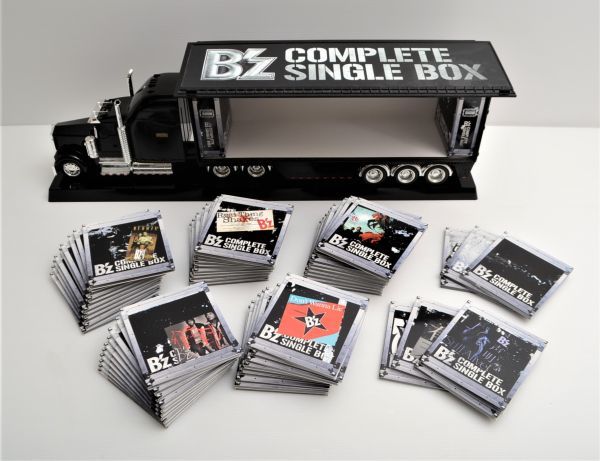 ヤフオク! -「b'z complete single box」の落札相場・落札価格
