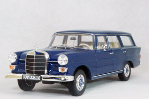 ● 1/18 メルセデス ベンツ 〓 200 ユニーバーサル / 1966 ダークブルー 〓 Mercedes Benz