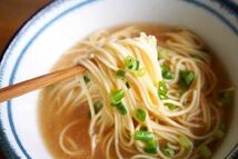 人気　おすすめ　九州博多の超定番　マルタイ食品　　醤油豚骨味　棒ラーメン　やっぱりこの味　うまかばーい ラーメン　　全国送料無料_画像10